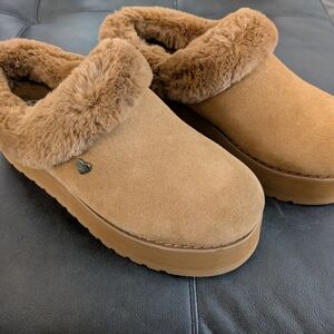 Bobs From Sketchers Slipper Mules 8.5 NWT